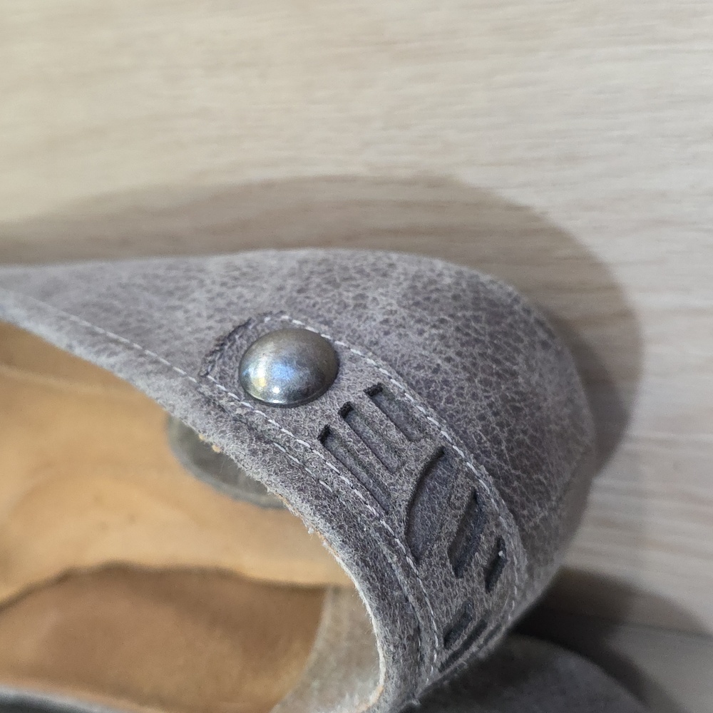 Gray Women's Flats Shoes - Picture 6 of 11